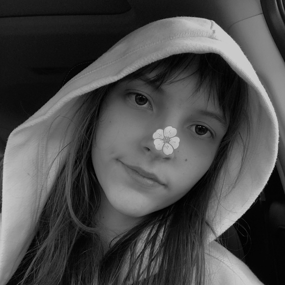 Meet your Posher, Sabina - Picture 6 of 8